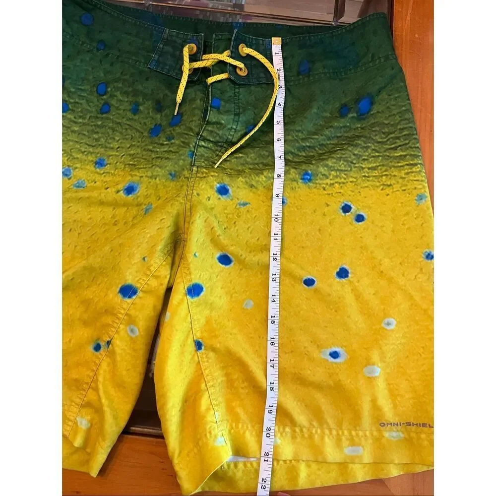 Columbia Men's Dorado Fish Scale PFG Offshore Board Shorts Yellow Green Size 38